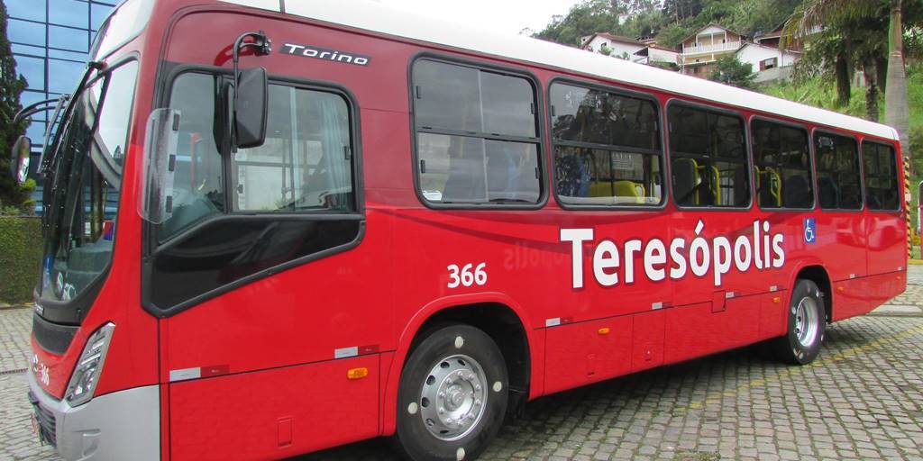 Resultado de imagem para onibus teresópolis