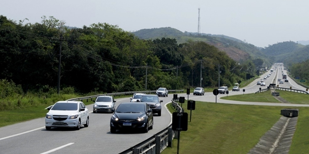 Começa a operação especial na RJ-124, Via Lagos, para o feriado de Finados