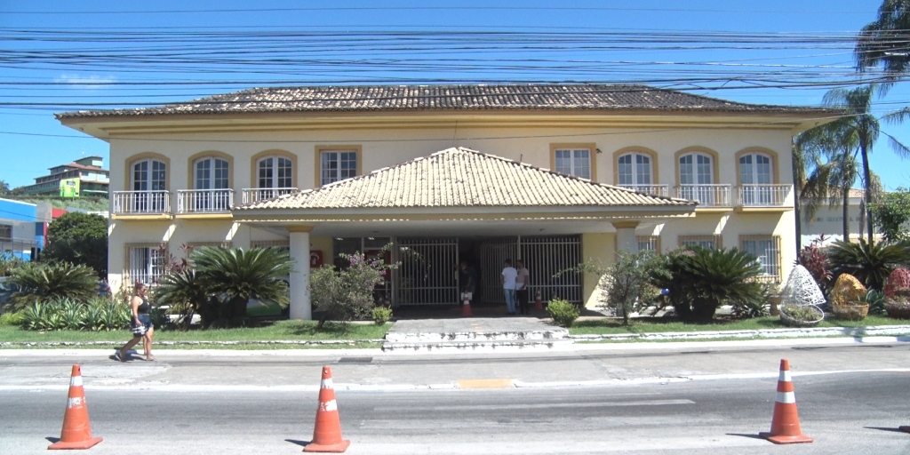 Ministério Público entra com ação contra Prefeitura de Araruama nas áreas da saúde e educação