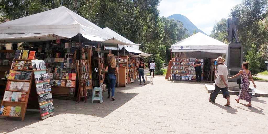 Feira em Nova Friburgo tem 20 mil exemplares de livros variados 