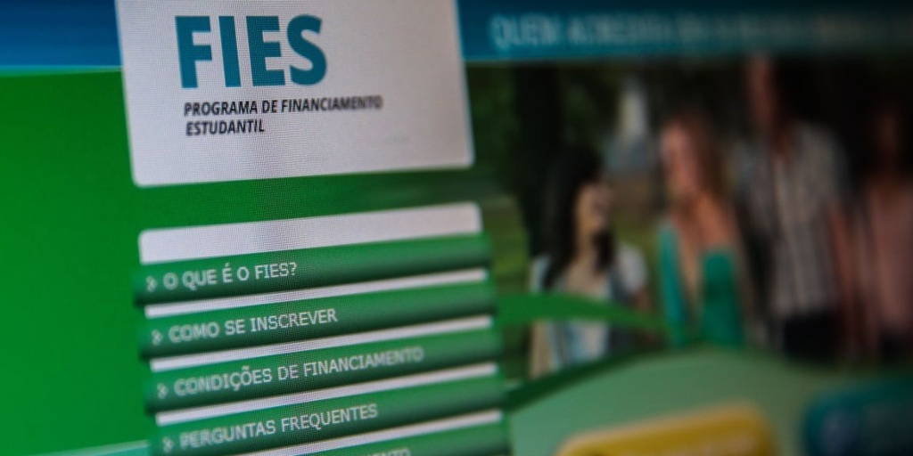 Fies tem até 92% de desconto para pagamento do financiamento; saiba como participar