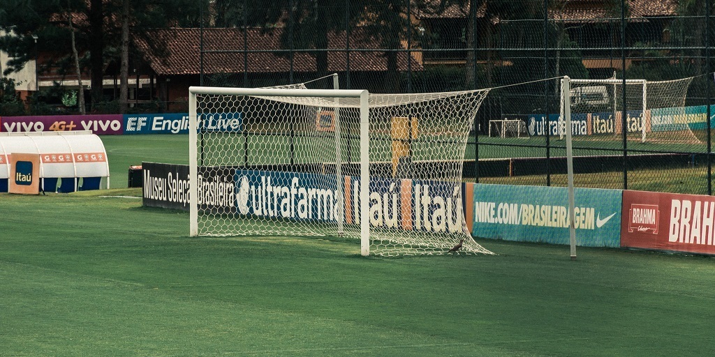 Seleção sub-17 enfrenta o Nova Iguaçu em jogo-treino na Granja Comary