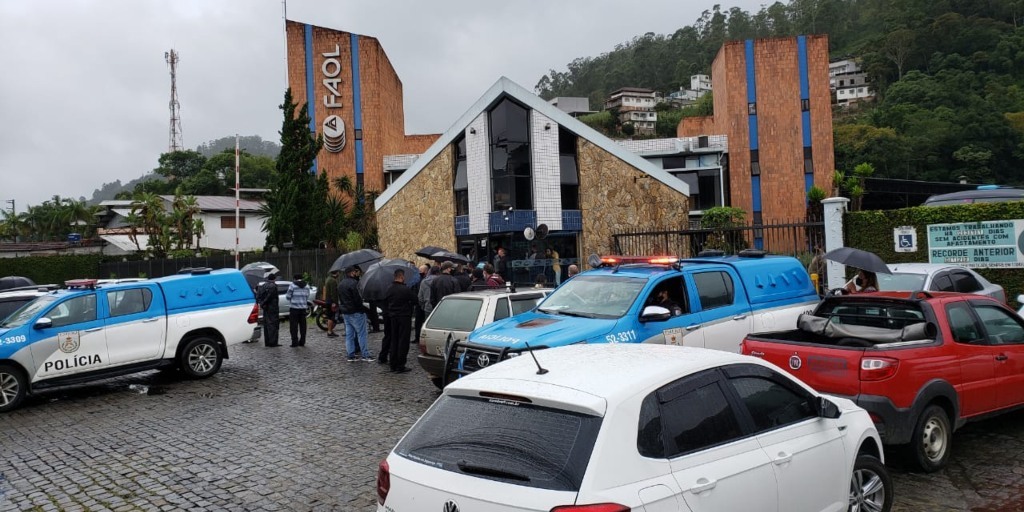 Ônibus voltam a circular ainda nesta quinta-feira em Nova Friburgo, diz sindicato