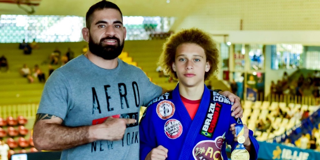 Jovens lutadores de Teresópolis brilham em torneio internacional de Jiu-Jitsu