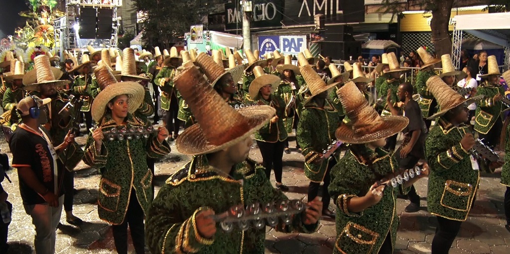 Sambas de Todos os Tempos: Unidos da Saudade promove live solidária neste domingo