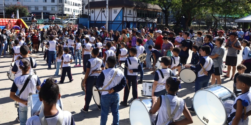 Neste ano, o desfile contará a história da cidade e prestará homenagens