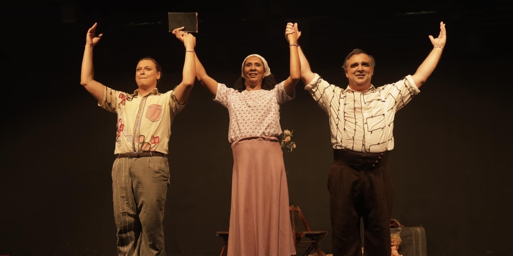 Grupo realiza duas apresentações dramatizadas do livro 'Quarto de Despejo', nesta sexta-feira