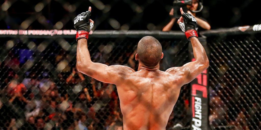 Friburguense Edson Barboza é derrotado em luta principal do UFC