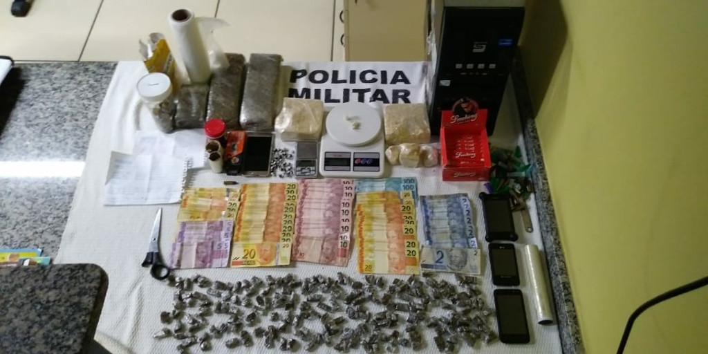 Três pessoas são presas por tráfico de drogas em Cantagalo