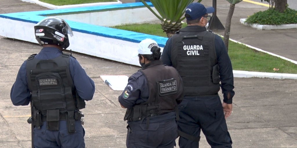 Mudança de regras no trânsito de Friburgo: guardas municipais deixam de fiscalizar ruas