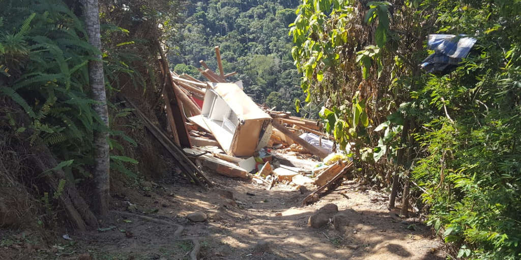 Feridos foram encaminhados pelos Bombeiros ao Hospital Municipal Raul Sertã