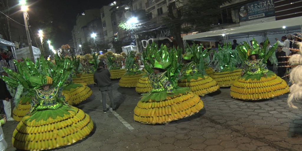 Baianas foram destaque no desfila da Vilage