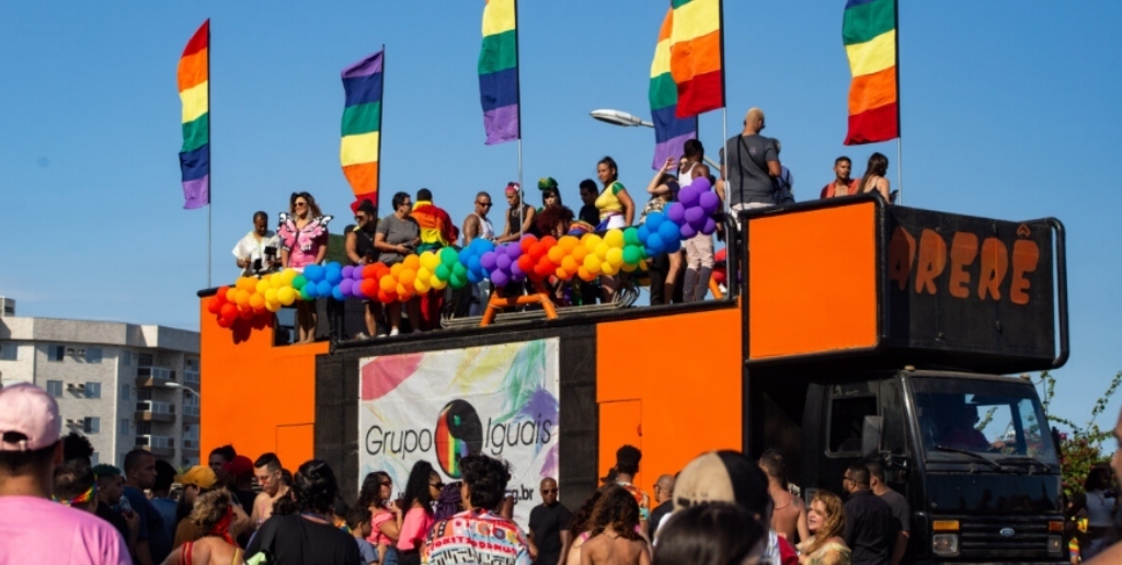 Apresentações também vão acontecer no trio elétrico 