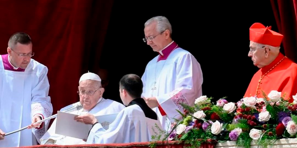 Papa Francisco participou da missa de Páscoa no último domingo, 20