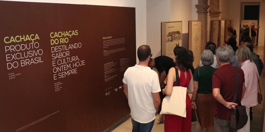 Exposição acontece até o dia 8 de outubro, no Espaço Arp