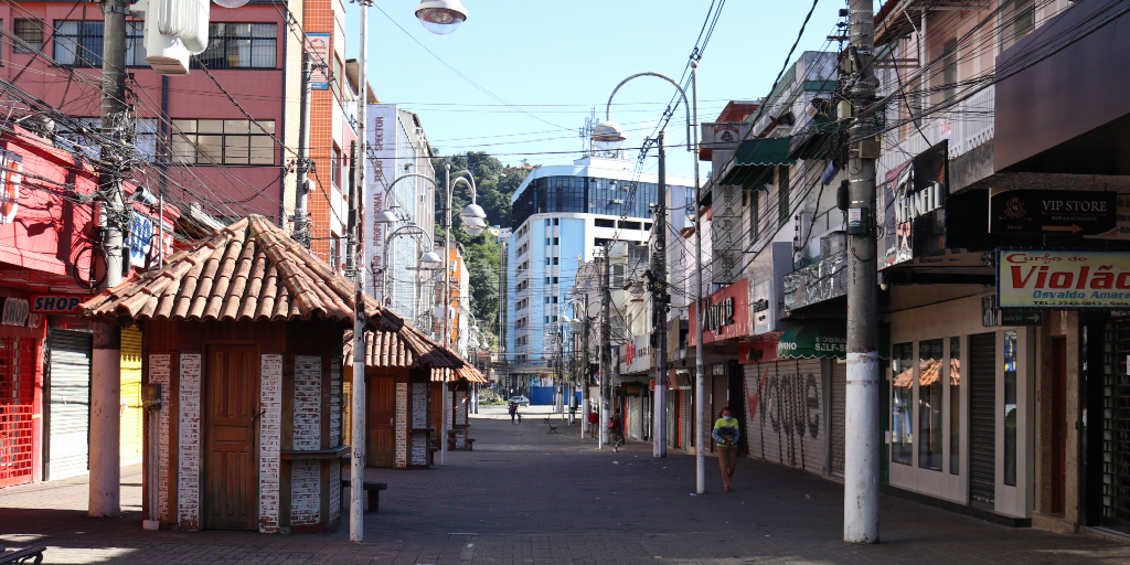 Comércio de Teresópolis já pode funcionar em horário especial para o Natal