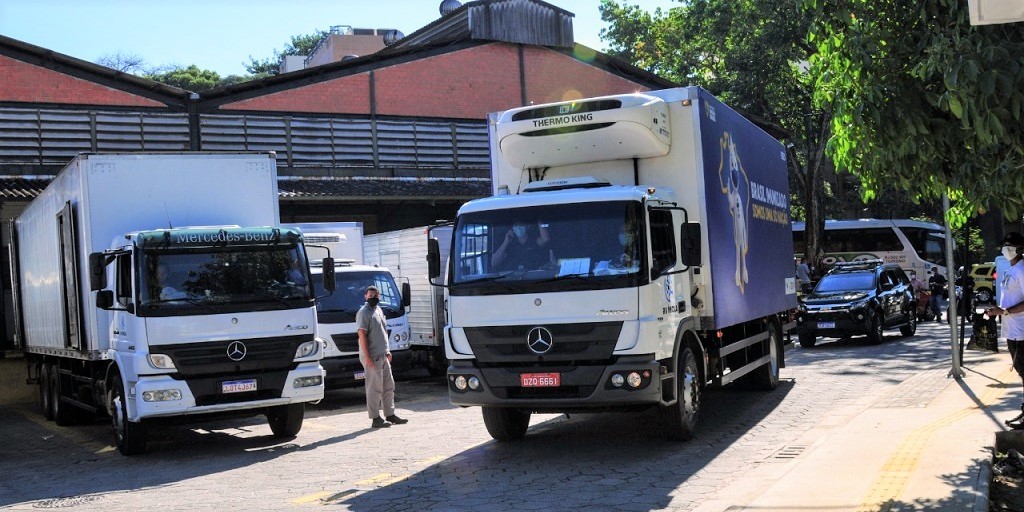 Fiocruz recebe ingredientes para a produção 100% nacional de vacina contra a Covid-19