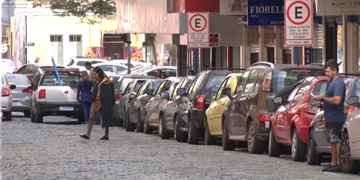 A partir desta quinta-feira, rua de Nova Friburgo vai ganhar vagas de curta duração