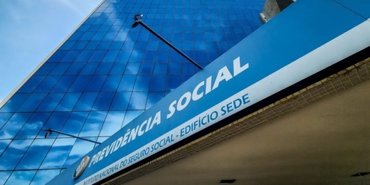 Nova lei federal proíbe descontos associativos em benefícios do INSS