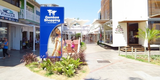 Rua dos Biquínis, em Cabo Frio, promove 7ª Feira de Descontos até domingo