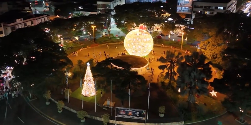 Prefeitura de Nova Friburgo lança primeira licitação para 'Um Encanto de Natal' de 2025