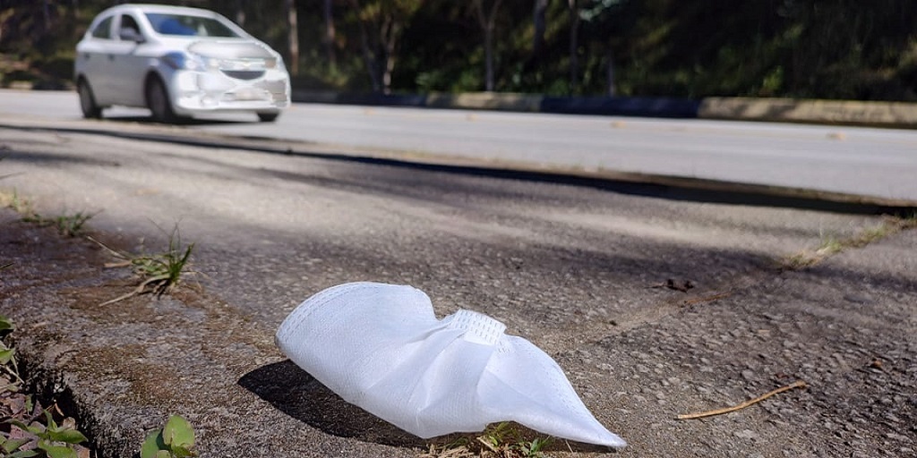 Como realizar o descarte das máscaras de proteção contra a Covid-19