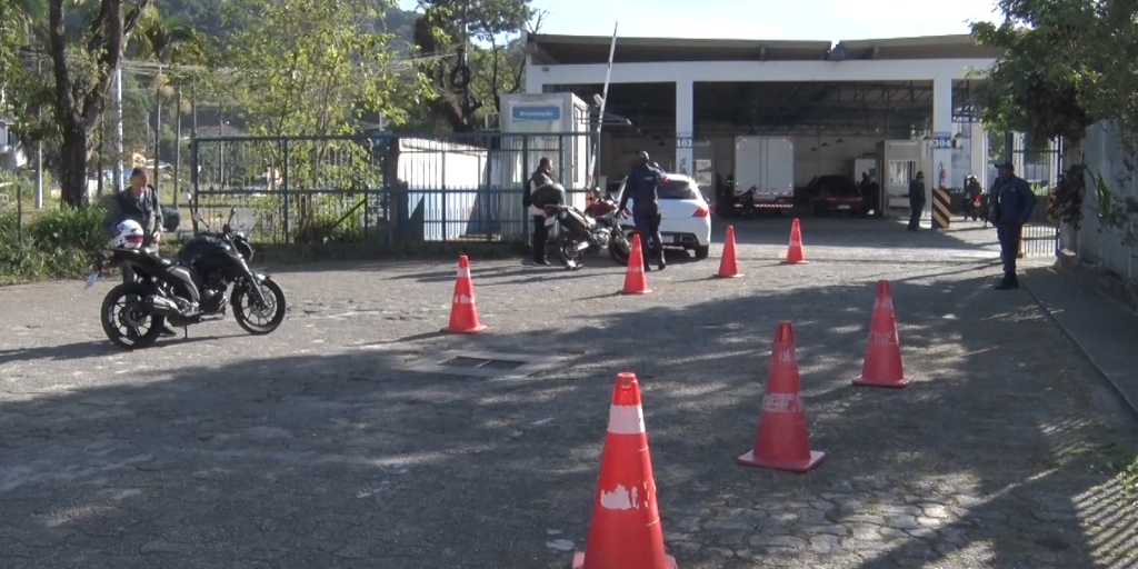 MPRJ firma 32 acordos com envolvidos em esquema de corrupção no Detran de Friburgo e diz que denunciará 23