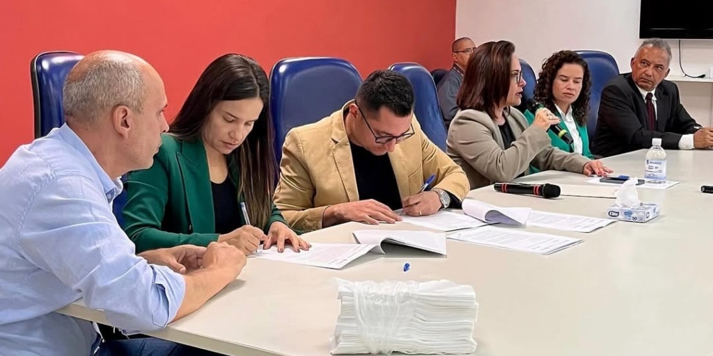 Acordo entre MPRJ, Prefeitura de Nova Friburgo e outras instituições prevê investimento em projetos ambientais na cidade