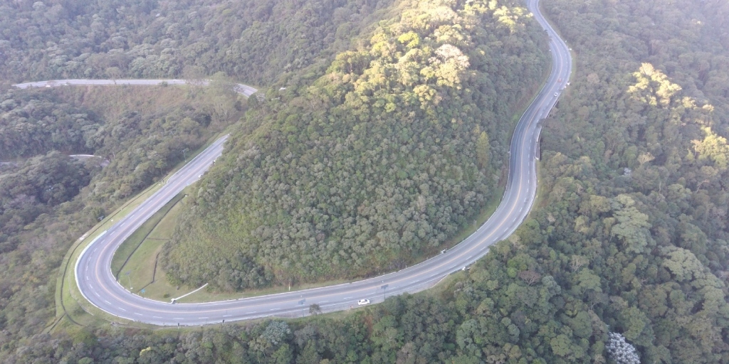 RJ-116 passa por Itaboraí, Cachoeiras de Macacu, Nova Friburgo, Bom Jardim, Duas Barras, Cordeiro e Macuco