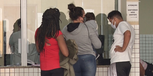 Vereadores fazem vistoria para fiscalizar atendimento no Hospital Raul Sertã, em Nova Friburgo