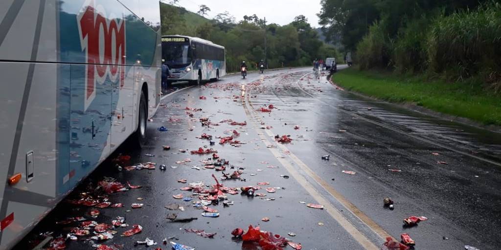 Acidente deixou três vítimas que foram encaminhadas para o hospital de Bom Jardim