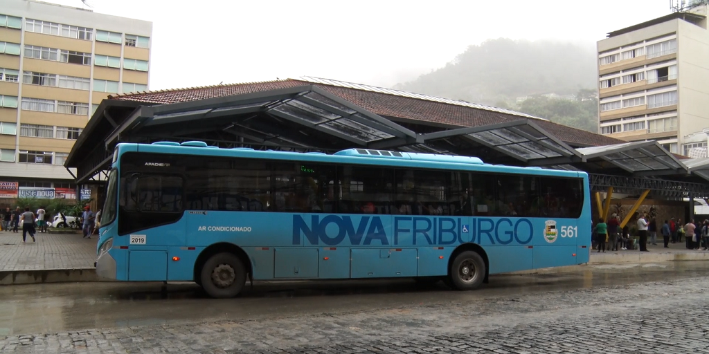 Prefeitura e NovaFaol fecham acordo para manter ônibus rodando em Nova Friburgo