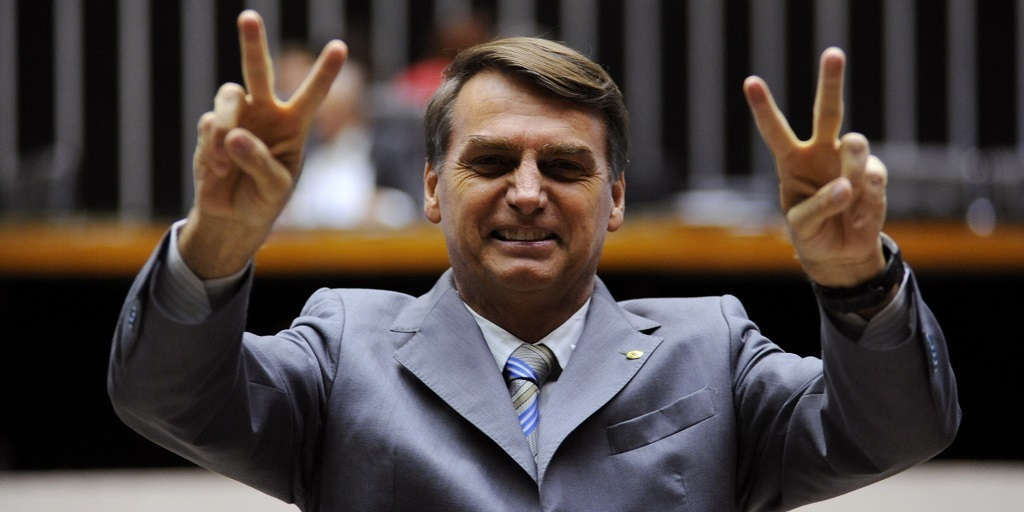 Com mais de 57 milhões de votos, Jair Bolsonaro foi eleito o novo presidente do Brasil