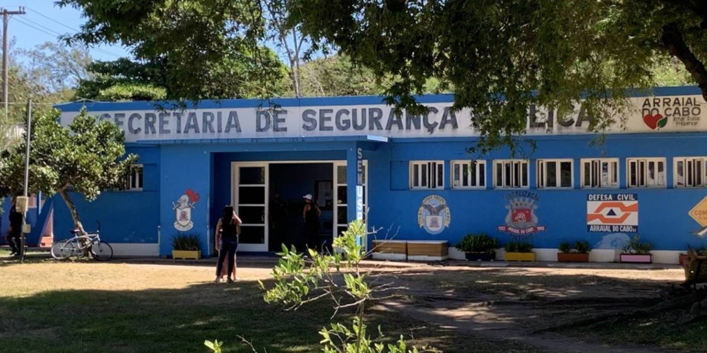 Comandante da Guarda de Arraial do Cabo é vítima de injúria racial por companheiro de trabalho: 'crioulo safado'