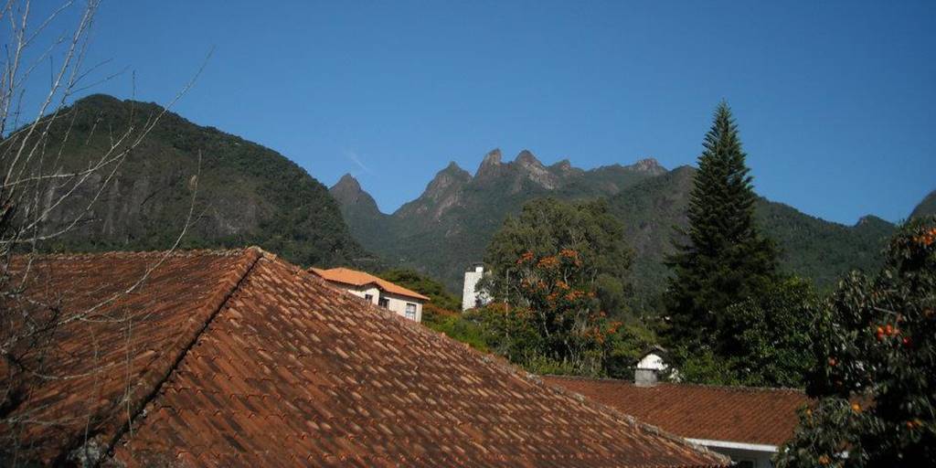 Conheça quatro pousadas para curtir o friozinho do outono em Teresópolis