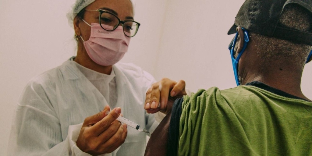 Cabo Frio anuncia intervalo reduzido para doses da Pfizer