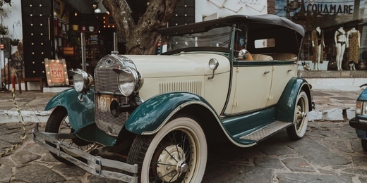 Segunda edição do Old School Vintage vai reunir apaixonados por carros antigos em Búzios