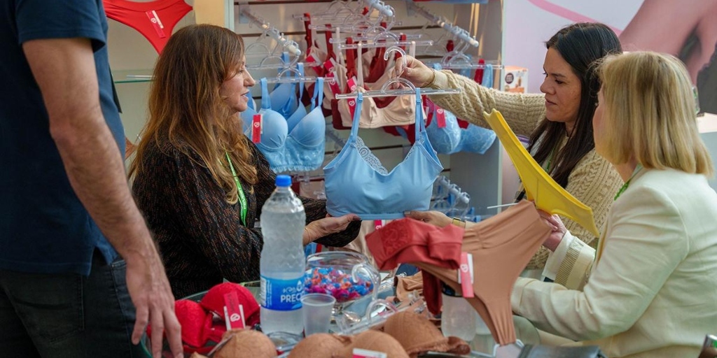 Organização do evento acredita que cerca de 9.000 visitantes circulem pelo local ao longo dos três dias