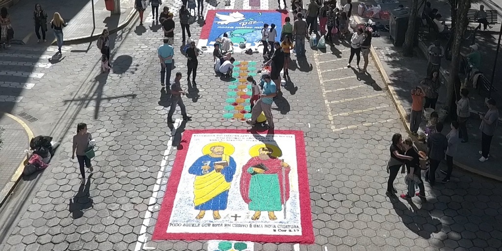 Confira a programação do Corpus Christi nas principais cidades das regiões Serrana e dos Lagos