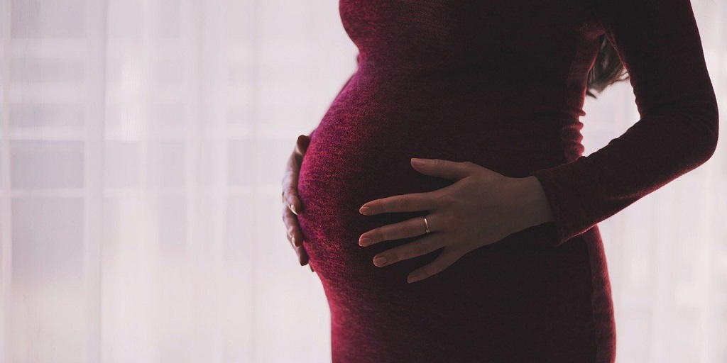Covid-19: “engravidei na pandemia e minha filha nasceu no auge da segunda onda”