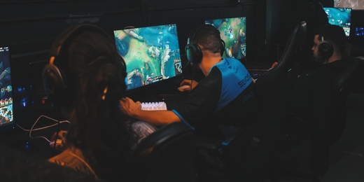 Inscrições para torneio de esports em Cabo Frio estão abertas para disputas de LoL, CS e jogos de luta