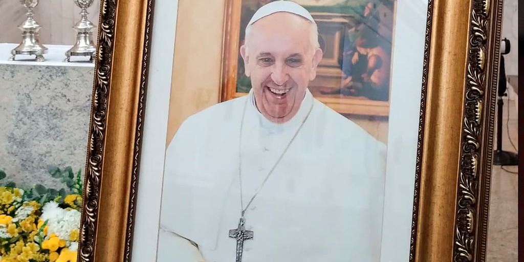 Diocese de Nova Friburgo realizou missa em sufrágio da alma do papa Francisco nessa segunda-feira, 21