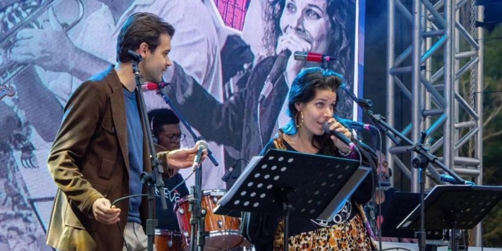 A banda Café Bourbon abre as apresentações deste domingo, 13, no Nova Friburgo Country Clube
