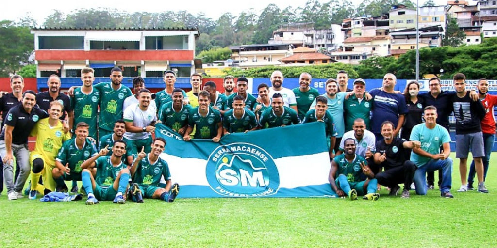 Fisioterapeuta friburguense explica como enfrentar temporada do futebol em meio à pandemia