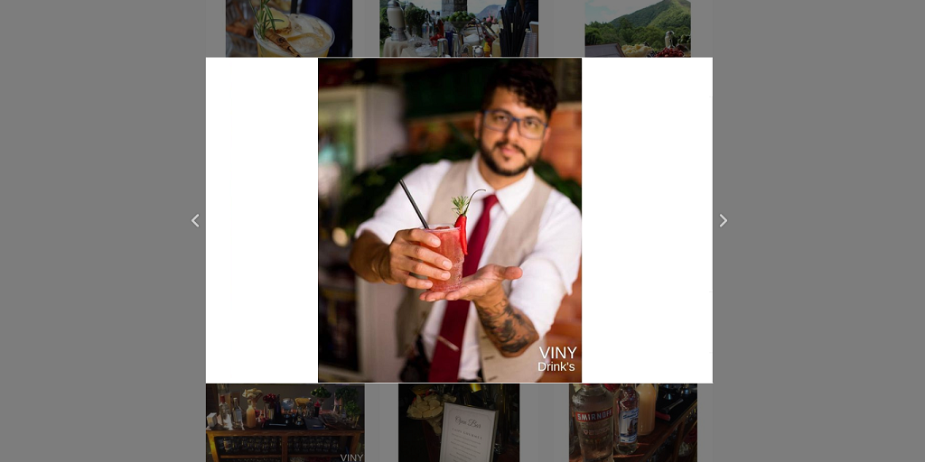 O barman Vinícius Oliveira indica a caipirinha para o almoço de Natal 