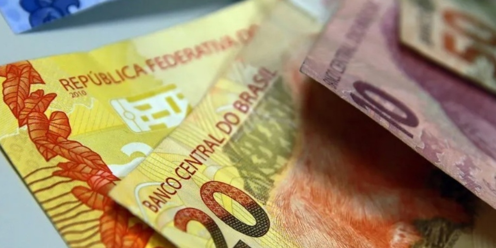 Governo libera lote extra do abono salarial até 29 de dezembro; veja quem recebe e como consultar