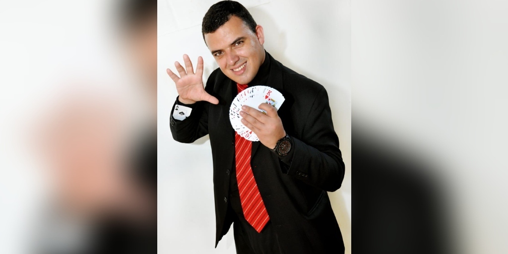 Gabriel O Mágico integra a programação do Festival de Inverno em Friburgo