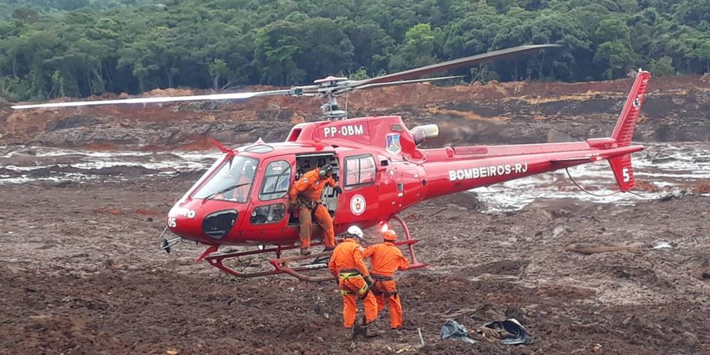 Bombeiros que atuaram em desastre climático da Região Serrana do RJ estão em Brumadinho