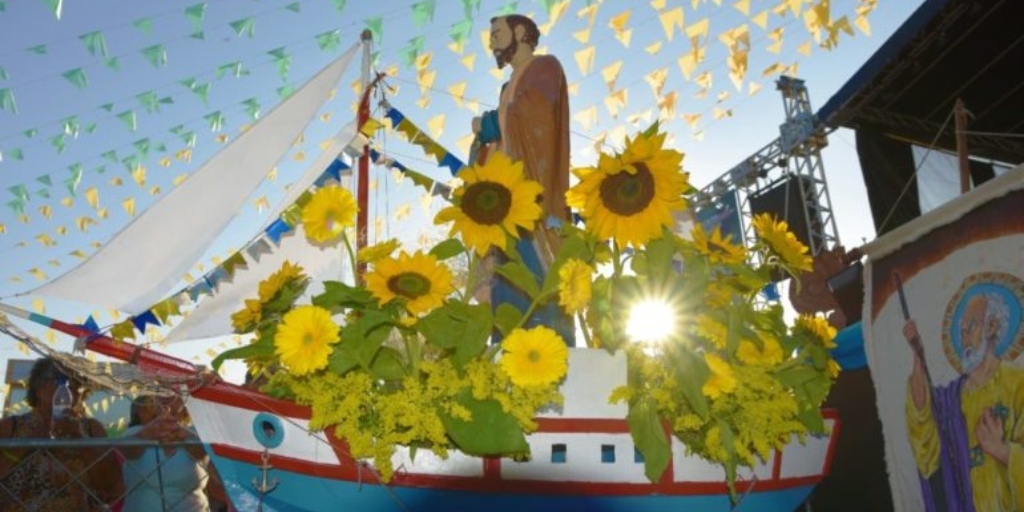 Feriado do padroeiro é comemorado com festividades em São Pedro da Aldeia