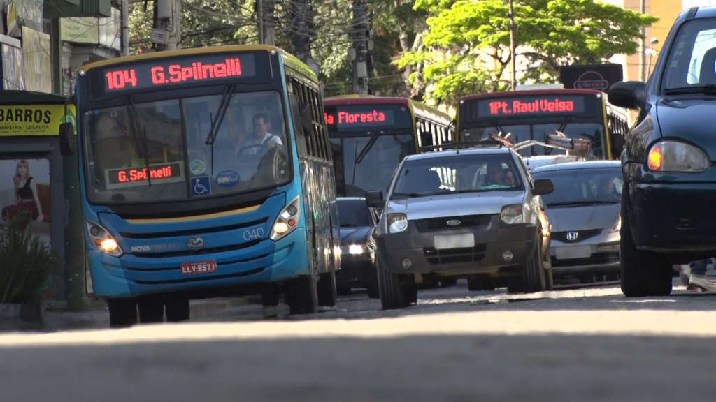 Contrato da atual empresa que presta serviço de transporte público na cidade será prorrogado por até 12 meses